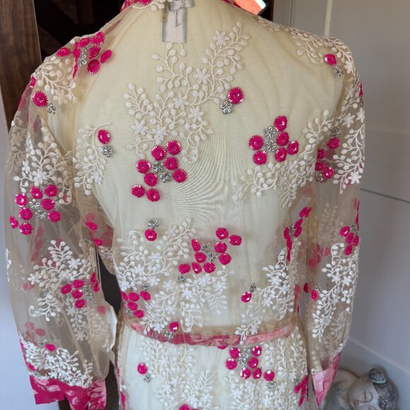 Aratta Silent Journey Fairy Rose Embroidered Sheer Duster Robe Floral Pink Cream - Picture 11 of 15